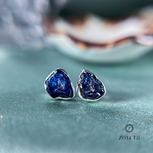 Aabis Silver Studs - Raw Sapphire